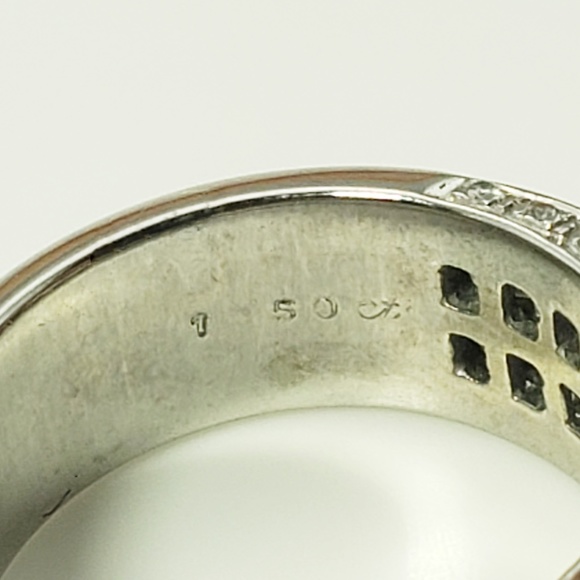 Vintage 14 Karat White Gold and Diamond Band Ring Size 6.75 #12722 - Picture 8 of 10